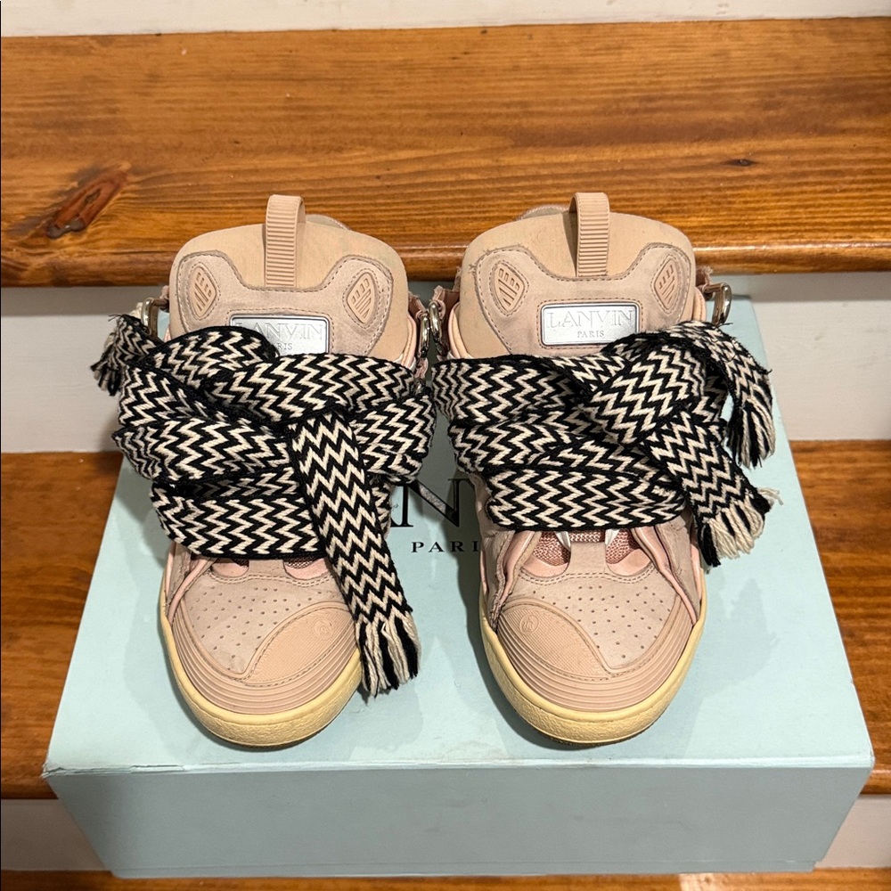 Lanvin Beige Sneakers with Patterned Laces